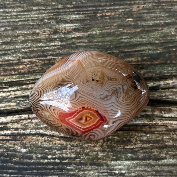 Large Sardonyx Tumble - Picture 5 of 9